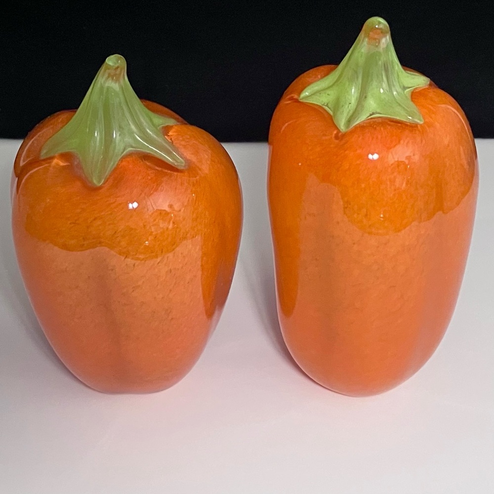 MURANO, VENICE Hand Blown Glass / 2 ORANGE BELL PEPPERS / Rare S. Puccini Label! - Picture 2 of 11